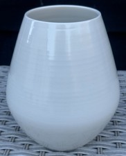 Poole Pottery Freeform Vase in Magnolia Colour - Very Nice !!