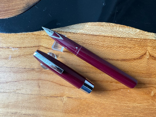 Sheaffer compact burgundy ct - compact,