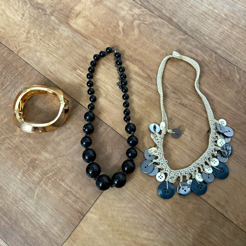 Women costume jewellery - women’s,