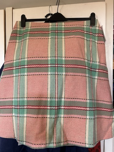 Bnwt boden pink wool - boden,