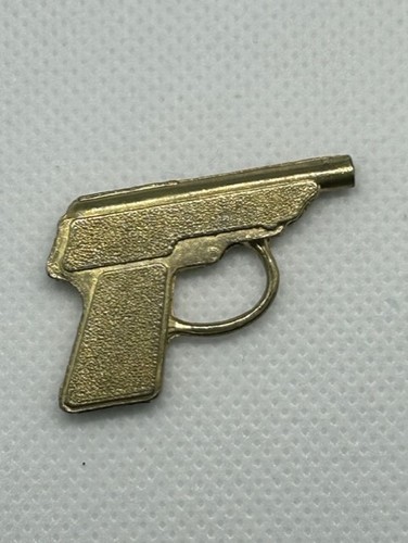Cluedo 1980 accessory weapon - accessory,