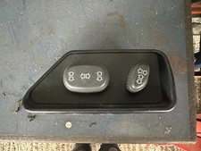 Land River Discovery 2 Passenger Electric Seat Switches