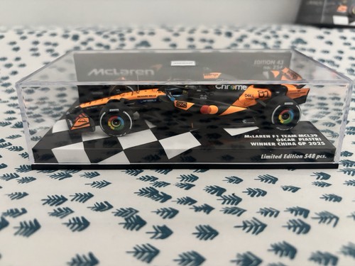 Oscar piastri mclaren mcl39 - oscar,