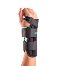 Aircast A2 Wrist Brace. Large