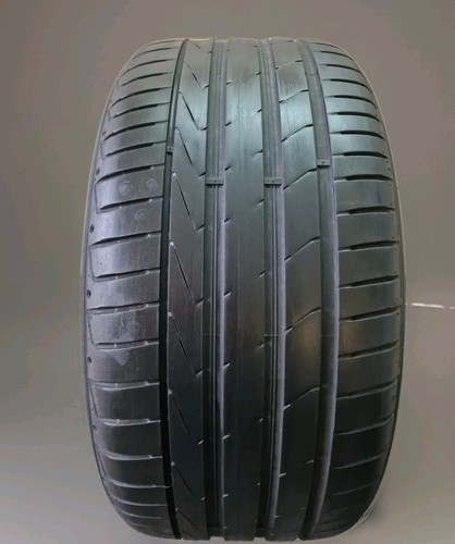 Hankook 275 tyre - 275, 40