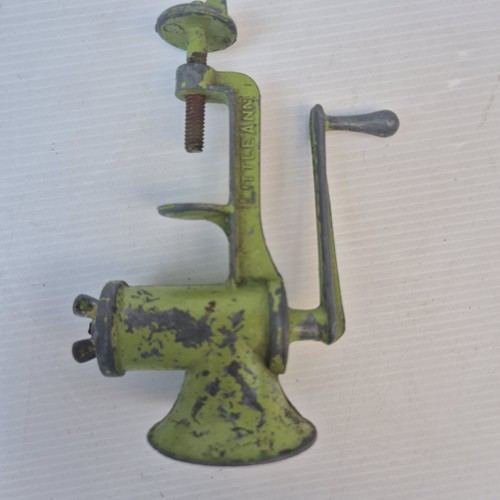 Vintage little ann - ann, iron