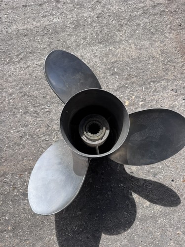 Mercury quicksilver propeller - quicksilver,