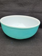 Pyrex robin egg - robin’s,