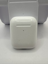 Apple Airpod 2nd Gen Charging Case With Wireless Charging Model A1938 Grade B.