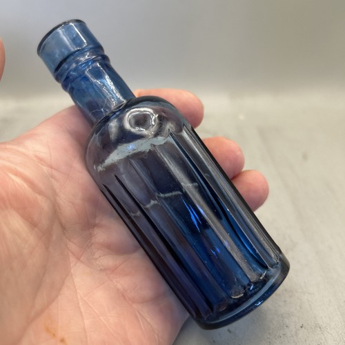 122 tall blue glass - blue,