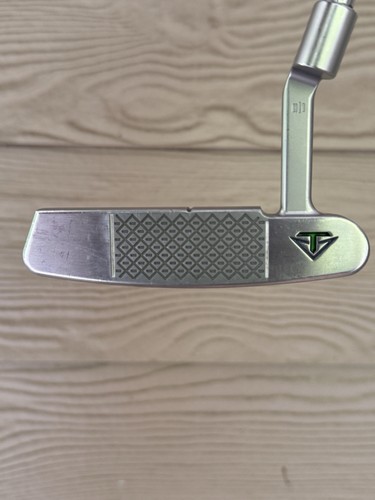 Odyssey toulon design - 34.5”,
