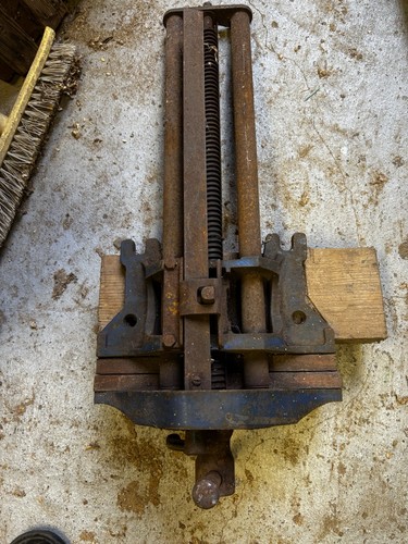 Record e quick release - 1/2,