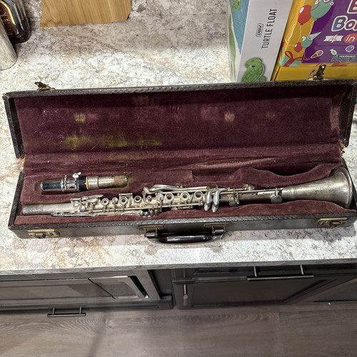 Vtg ohio band clarinet - vtg,