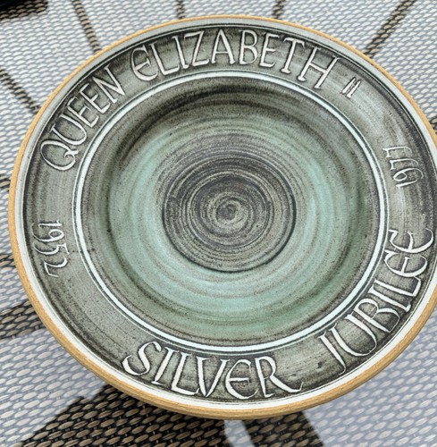 Queen elizabeth silver jubilee - elizabeth,
