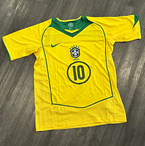 Nike retro brazil - retro,