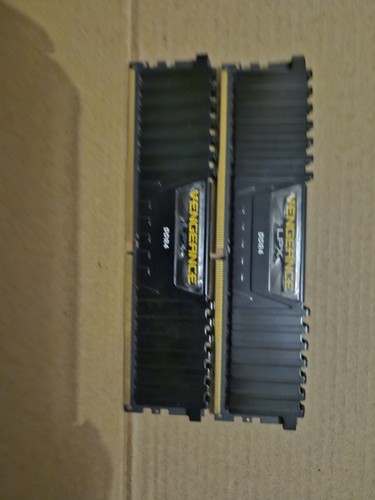 Corsair vengeance lpx - corsair,