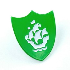 BLUE PETER GREEN ENAMEL PIN