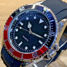 Diver style quartz watch