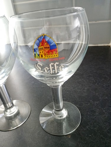 Leffe pair belgian - of,