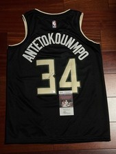 Giannis Antetokounmpo Signed