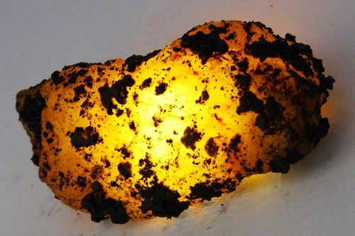 Natural yellow sapphire - 52,