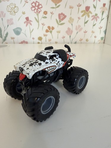 Hot wheels monster jam - wheels,
