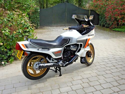 Honda cx500 turbo - honda,