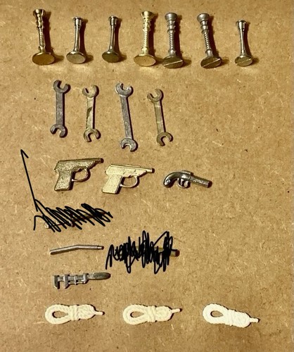 Cluedo spare weapon piece - weapon,