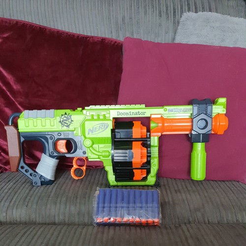 Nerf zombie strike doominator - zombie,