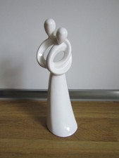 Circle of Love Kim Lawrence A1105 Devotion Ornaments Sculpture 20cm