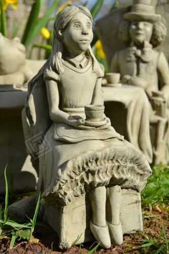 Alice figure - alice, in
