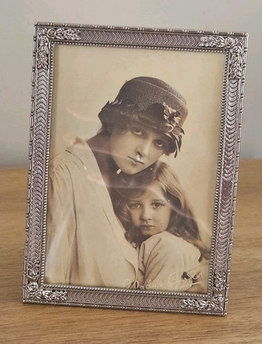 Gladys cooper vintage picture - cooper,