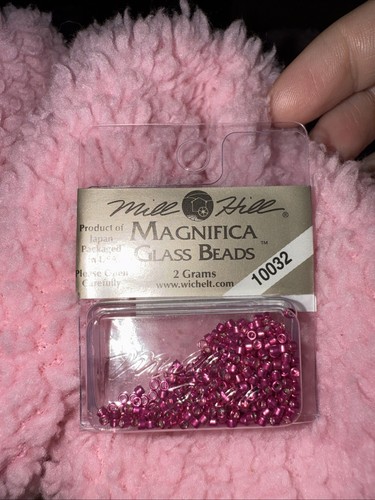 Mill hill magnifica glass - bn,