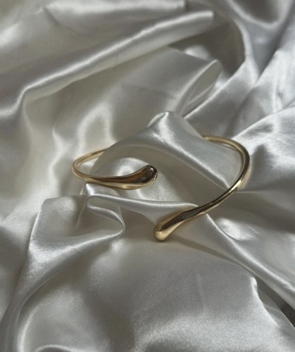 Gold arm bangle resizable - arm,