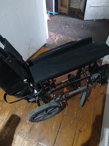 Foldable wheelchair used - foldable,