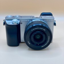Sony Alpha A6000 SILVER 24.3MP