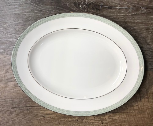 Wedgwood juliet platter - platter, ~new~