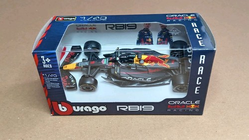 Bburago red bull rb19 - red,