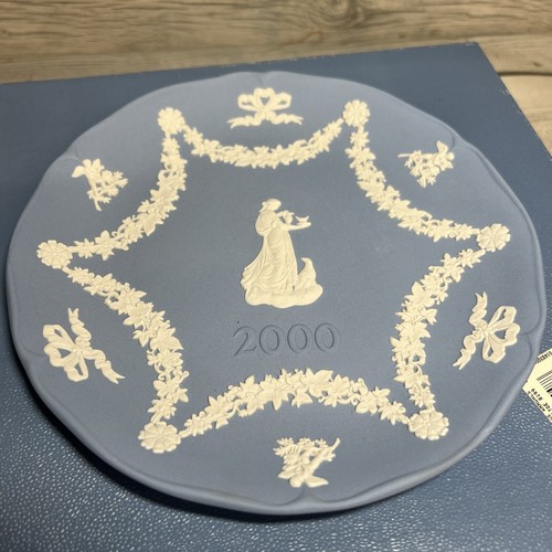 Wedgewood blue jasperware - blue,
