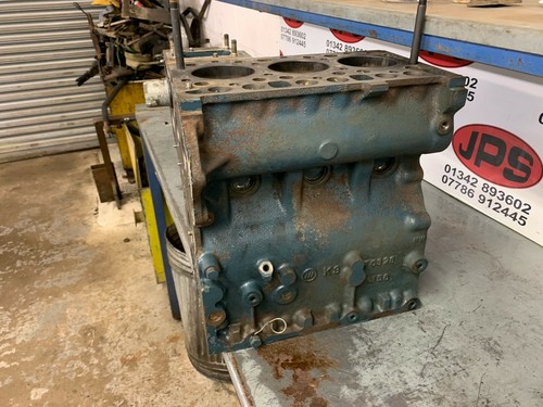 Kubota d1100 engine - d1100,