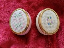 2 Vintage Oval Framecraft