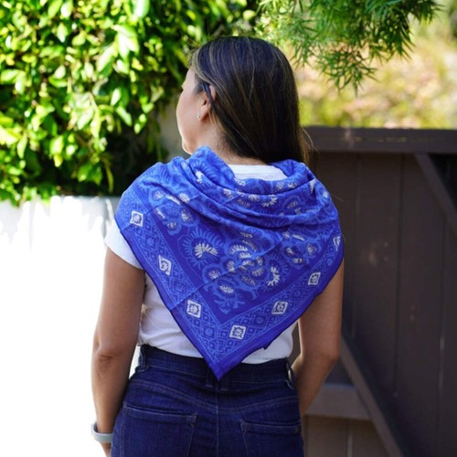 Large batik bandana - 39",