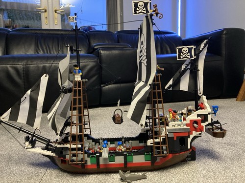 Lego pirates 6286 skull - lego,