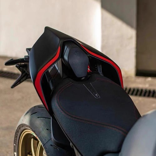 Tail fairing cowl rear - tail,