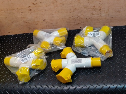110v 16a way socket - 4,