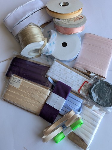 Ribbon job lot assorted - job,