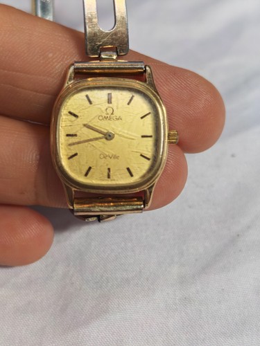 Omega ville gold tone rol - de,