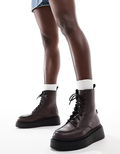Levi boots womens size 5 - levi's, 7.5