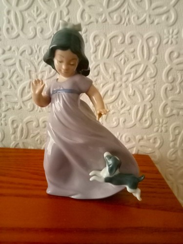 Lladro nao figurine girl - lladro,