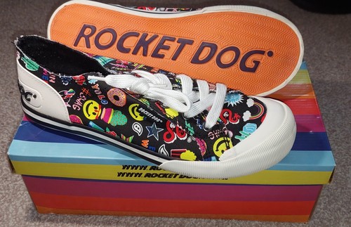 Women rocket dog - dog, jazzin